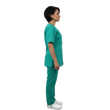 Carica l'immagine nel visualizzatore di Gallery, Divisa da lavoro con zip verde cod: 8323
