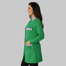 Carica l&#39;immagine nel visualizzatore di Gallery, Camice da lavoro donna,casacca verde con profilo ML cod: 7722
