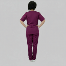 Carica l&#39;immagine nel visualizzatore di Gallery, Divisa da lavoro donna,con zip &quot;prugna&quot; cod:8286
