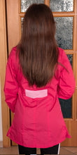 Carica l&#39;immagine nel visualizzatore di Gallery, Camice da lavoro donna,casacca slim,modello Antonella &quot;fuchsia&quot; Cod:0211
