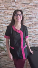 Carica e avvia il video nel visualizzatore di galleria, Camice,casacca da lavoro donna mod beauty, Nero inserto fuchsia Cod: 290720
