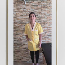 Carica e avvia il video nel visualizzatore di galleria, Camice da lavoro,casacca donna MM "giallo" cod: 7258
